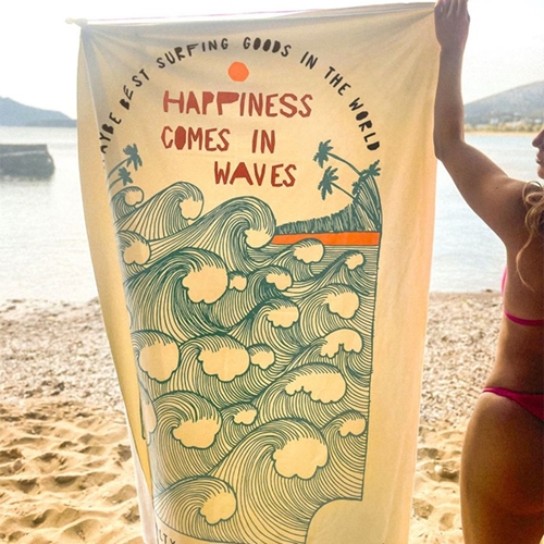ONE ZIPPER BEACH TOWEL HAPPINESS IN WAVES