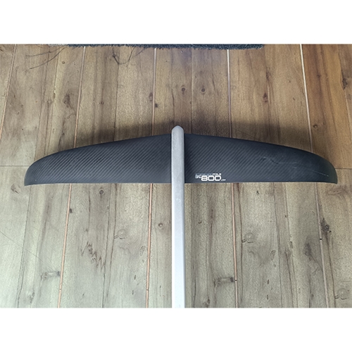 USED STARBOARD iQFOiL CARBON